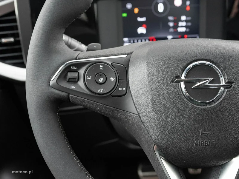 Opel Mokka B 12