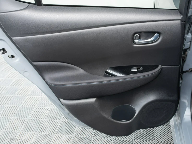 Nissan Leaf 23
