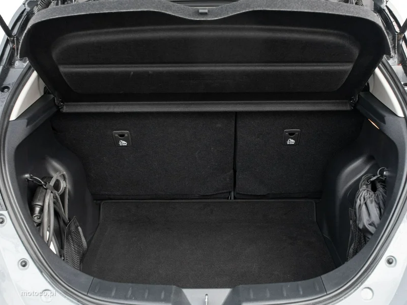 Nissan Leaf 26