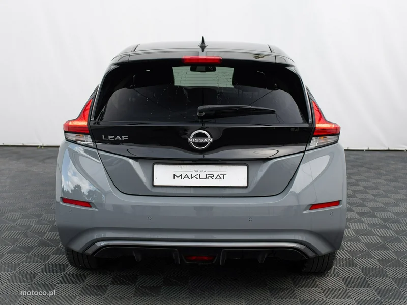 Nissan Leaf 8