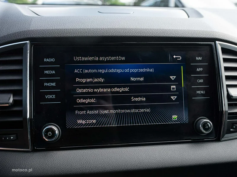 Skoda Karoq I 24