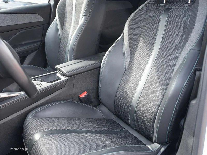 Peugeot 308 11