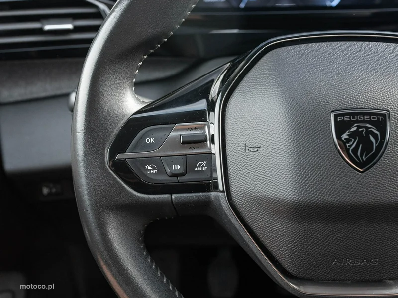 Peugeot 308 13