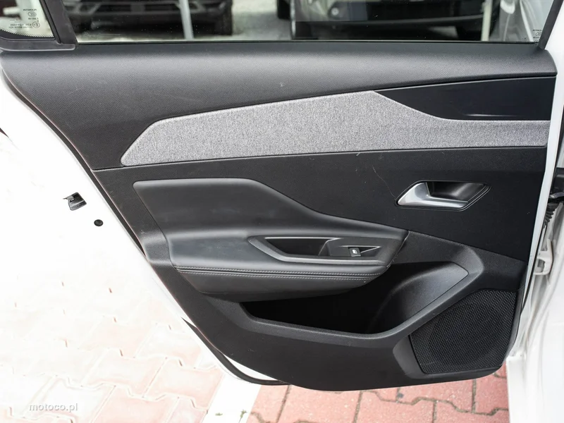 Peugeot 308 23