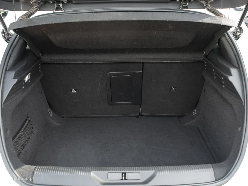 Peugeot 308 26