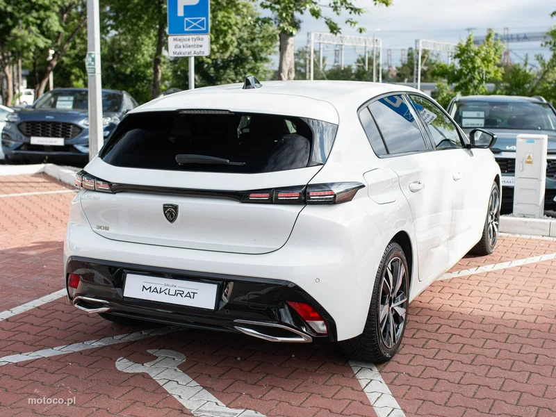 Peugeot 308 5