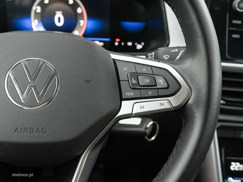Volkswagen T-Roc A1 13