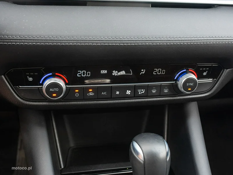 Mazda 6 16