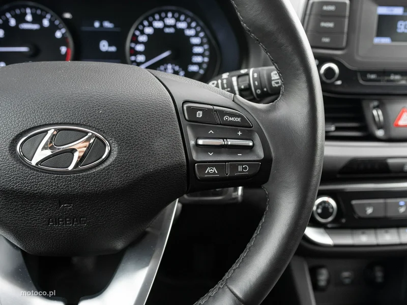 Hyundai i30 14