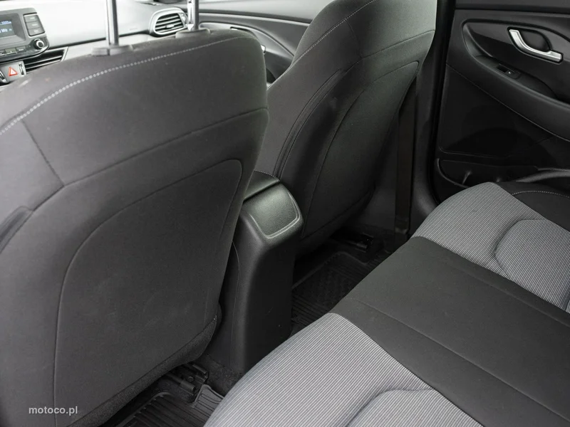 Hyundai i30 19