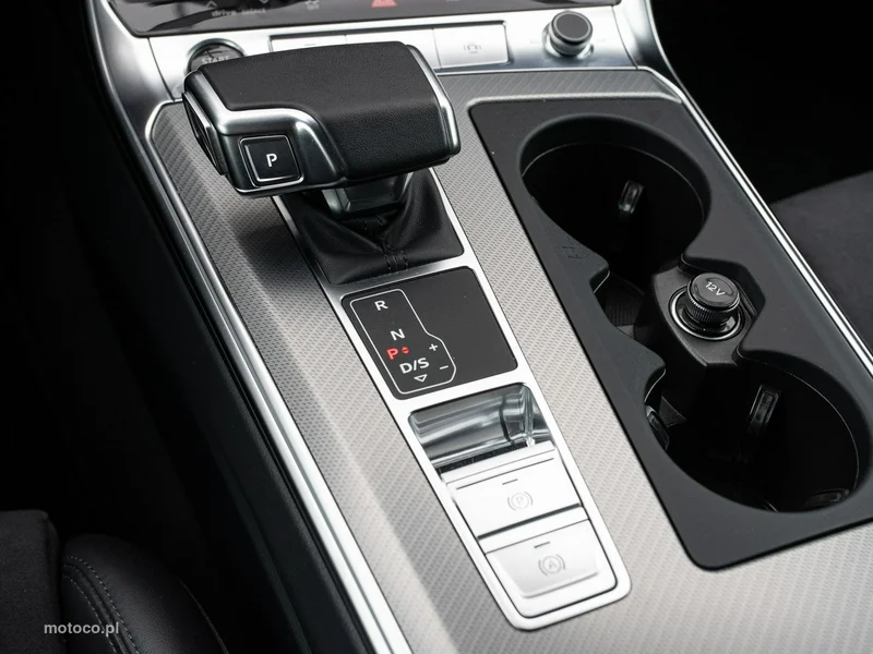 Audi A6 C8 16