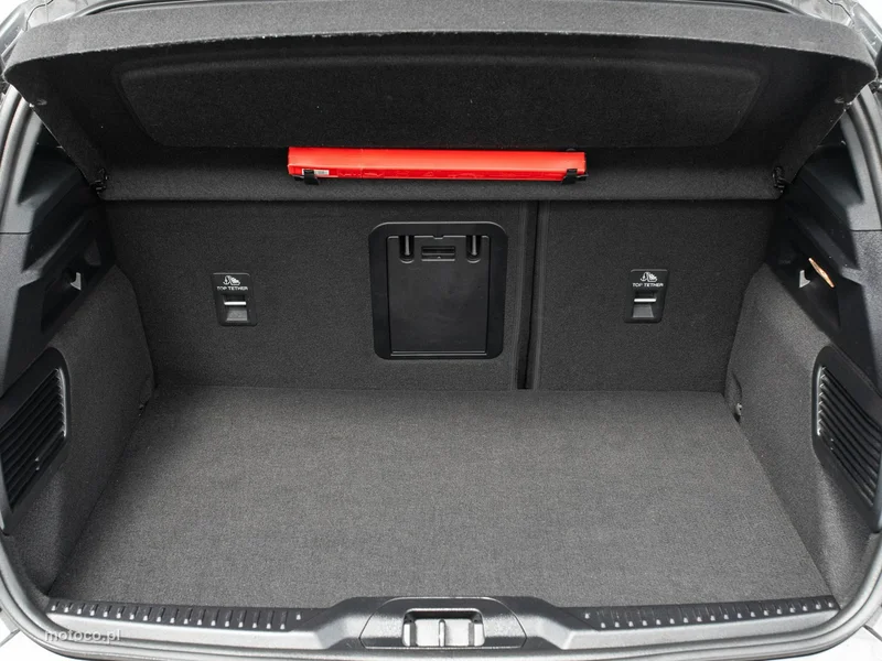 Ford Focus IV 26
