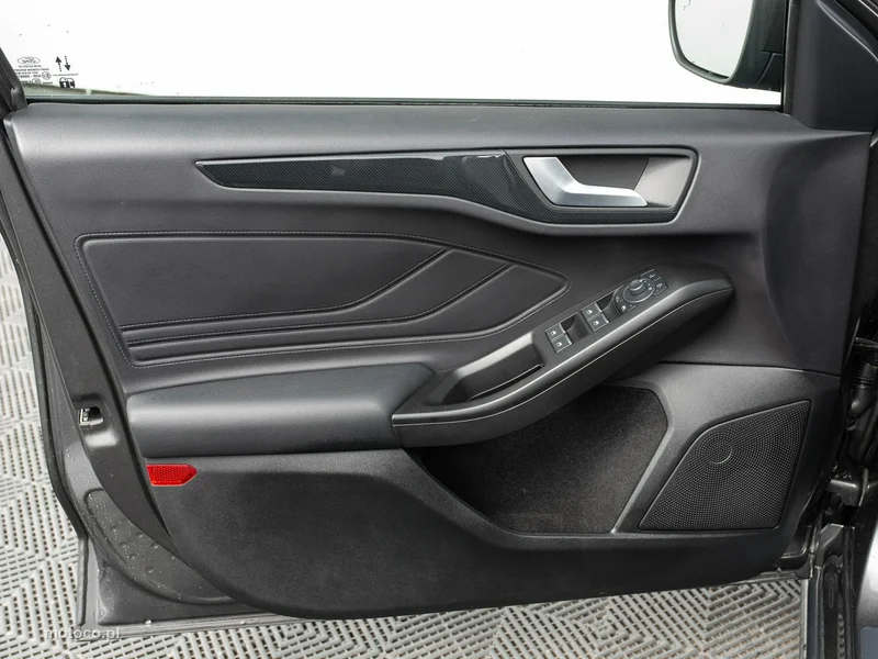 Ford Focus IV 9