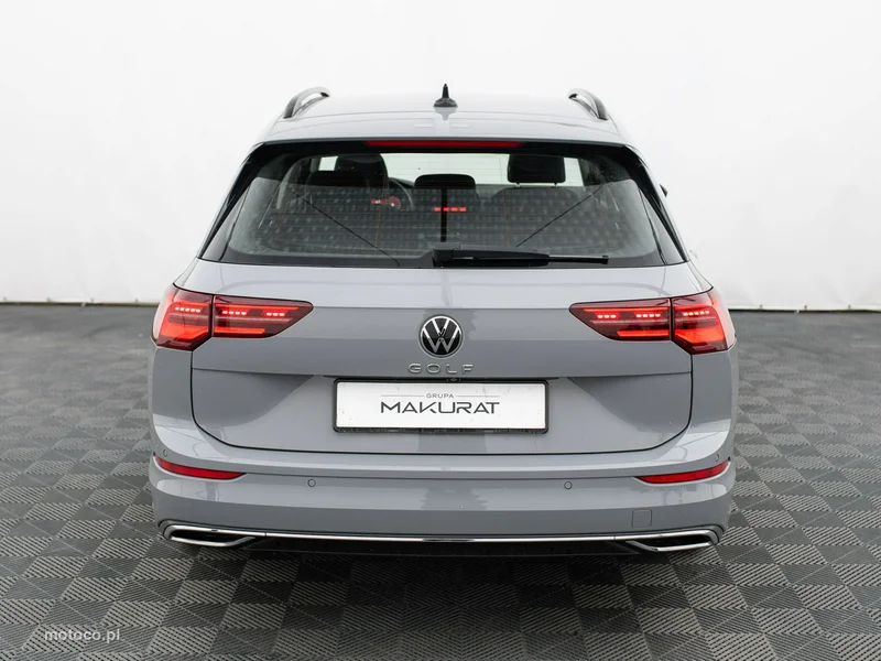 Volkswagen Golf VIII 8