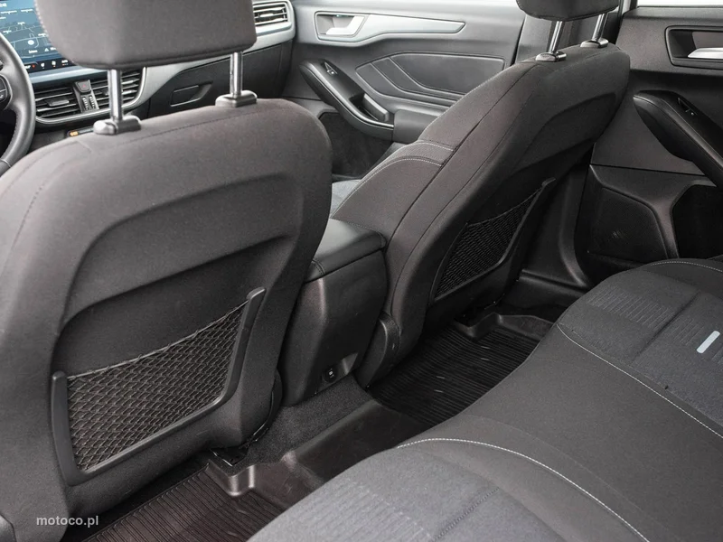 Ford Focus IV 23