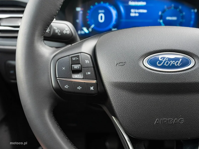 Ford Kuga III 13