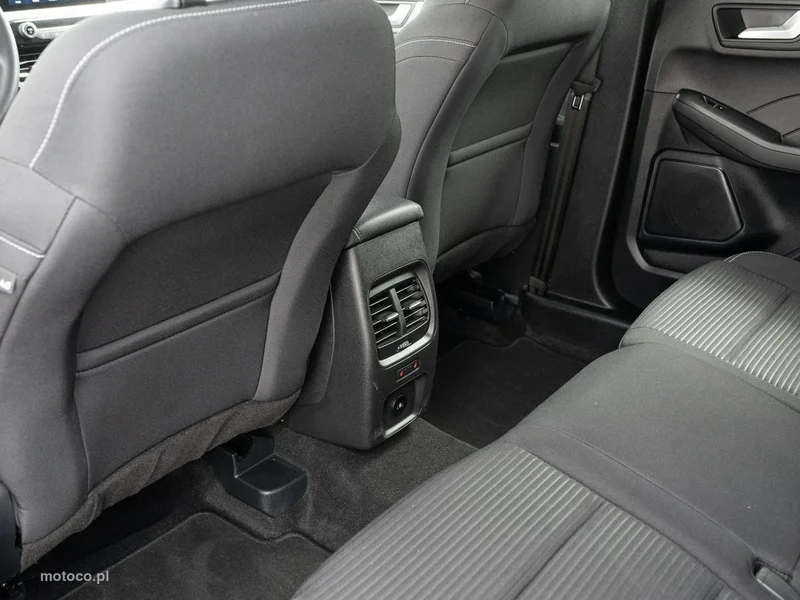 Ford Kuga III 25