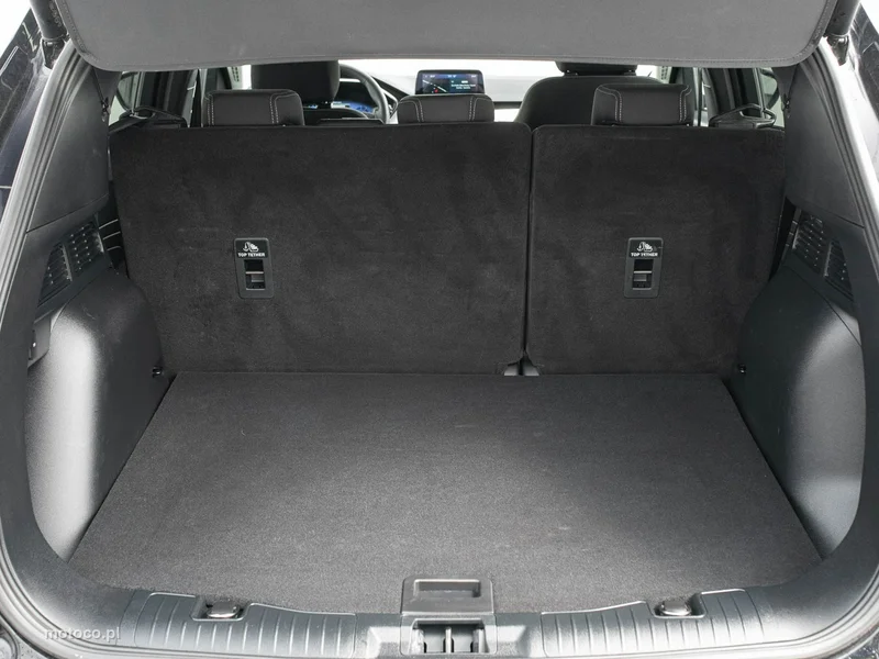 Ford Kuga III 27