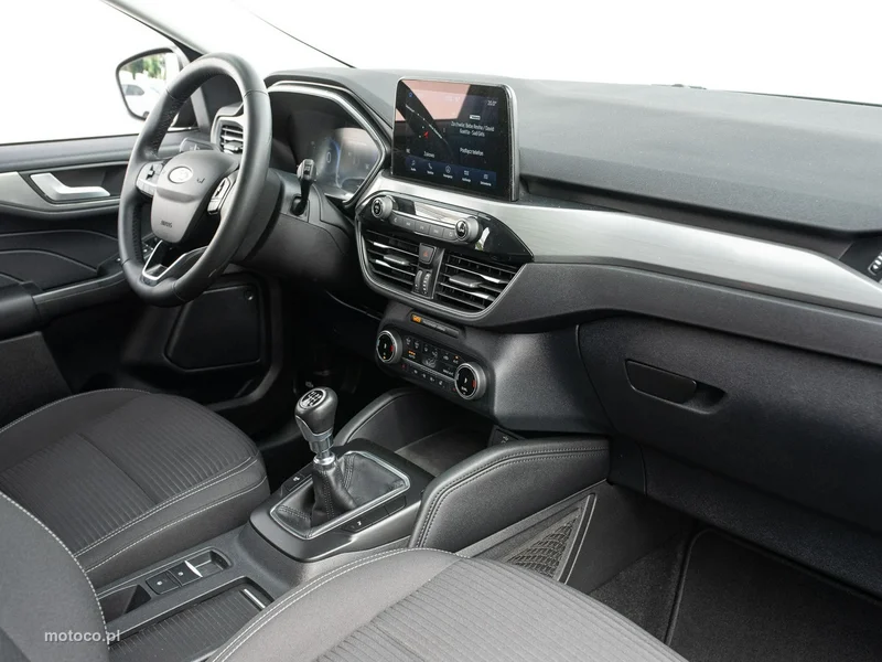 Ford Kuga III 30