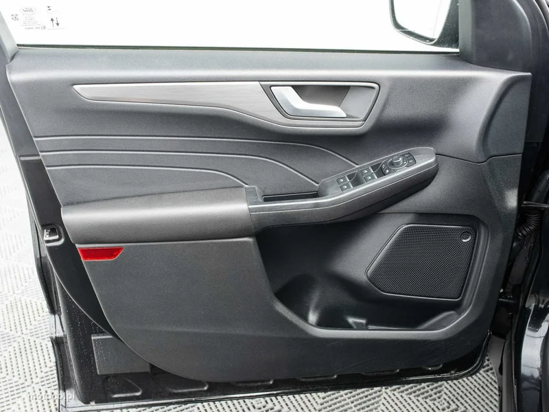 Ford Kuga III 9