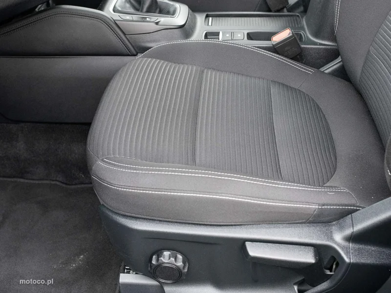 Ford Kuga III 10