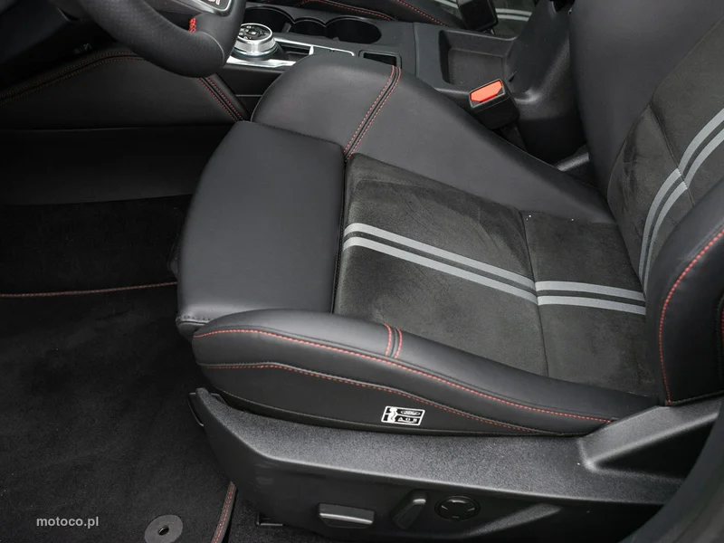 Ford Focus IV 11