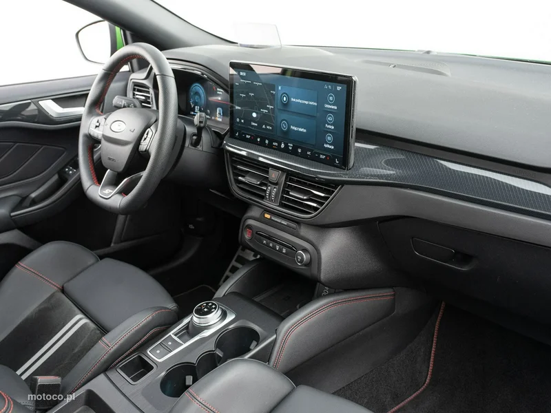 Ford Focus IV 32