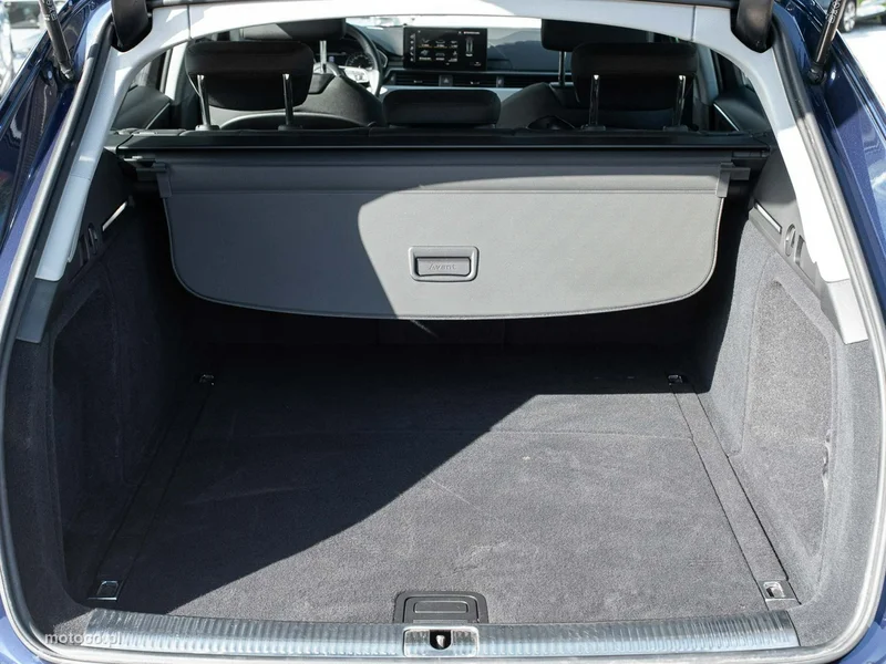 Audi A4 B9 26