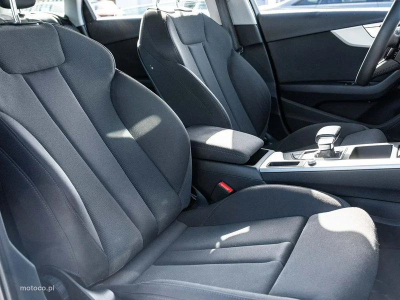 Audi A4 B9 28