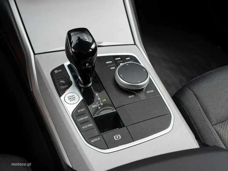 BMW Seria 3 G20 318 14