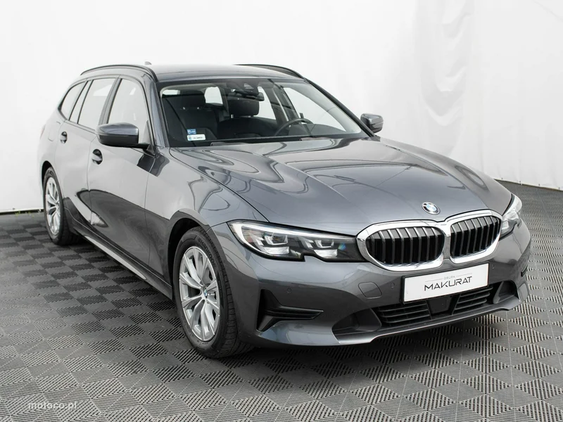 BMW Seria 3 G20 318 3