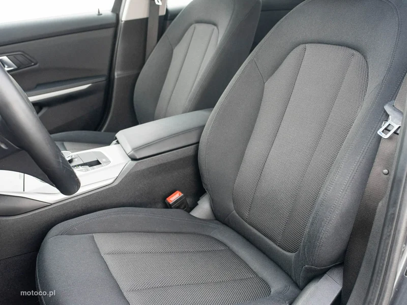 BMW Seria 3 G20 318 10