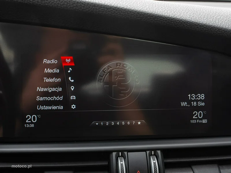 Alfa Romeo Giulia 17
