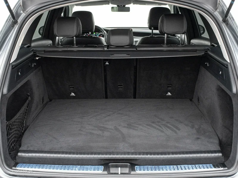 Mercedes-Benz GLC X253 300 29