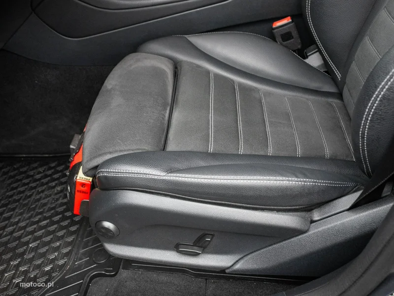 Mercedes-Benz GLC X253 300 10