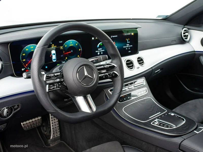 Mercedes-Benz Klasa E W213 E 220 6