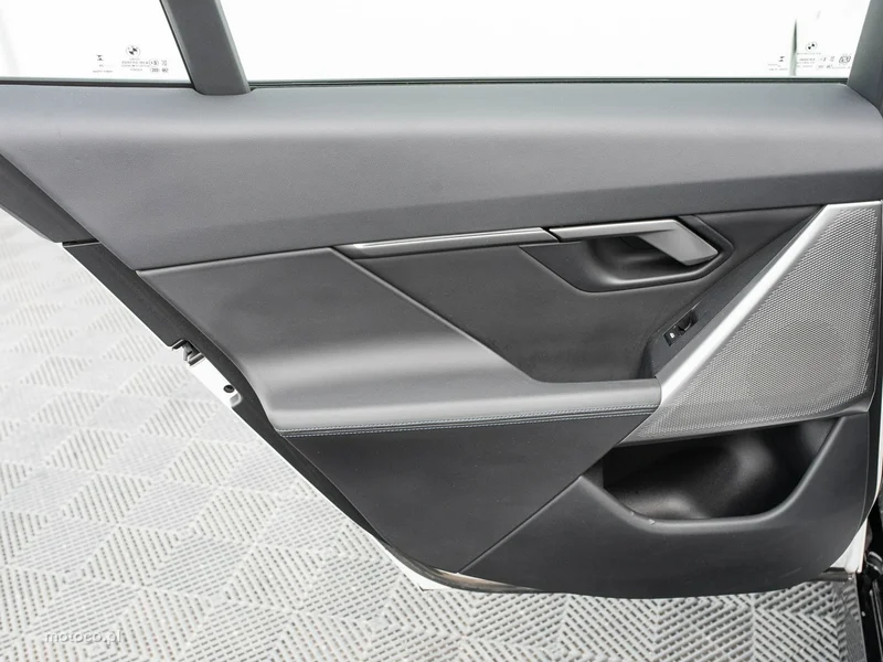 BMW Seria 5 G60 520 24