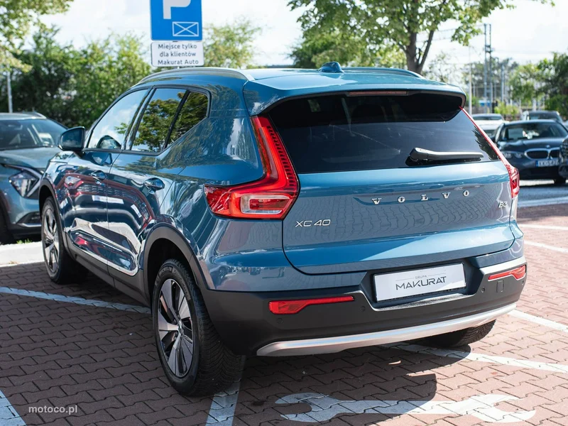 Volvo XC 40 4