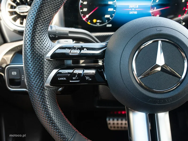 Mercedes-Benz CLA C118 CLA 200 13