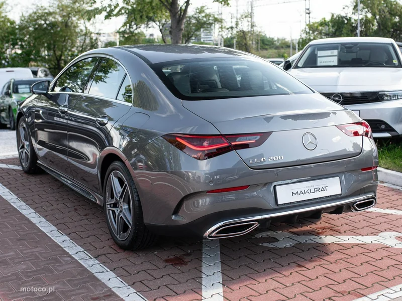 Mercedes-Benz CLA C118 CLA 200 4