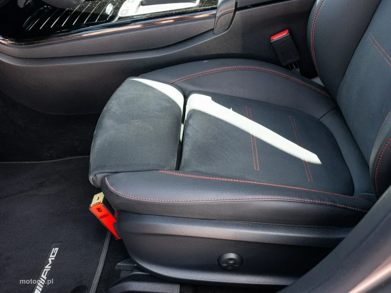 Mercedes-Benz CLA C118 CLA 200 10