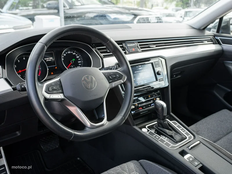 Volkswagen Passat B8 6