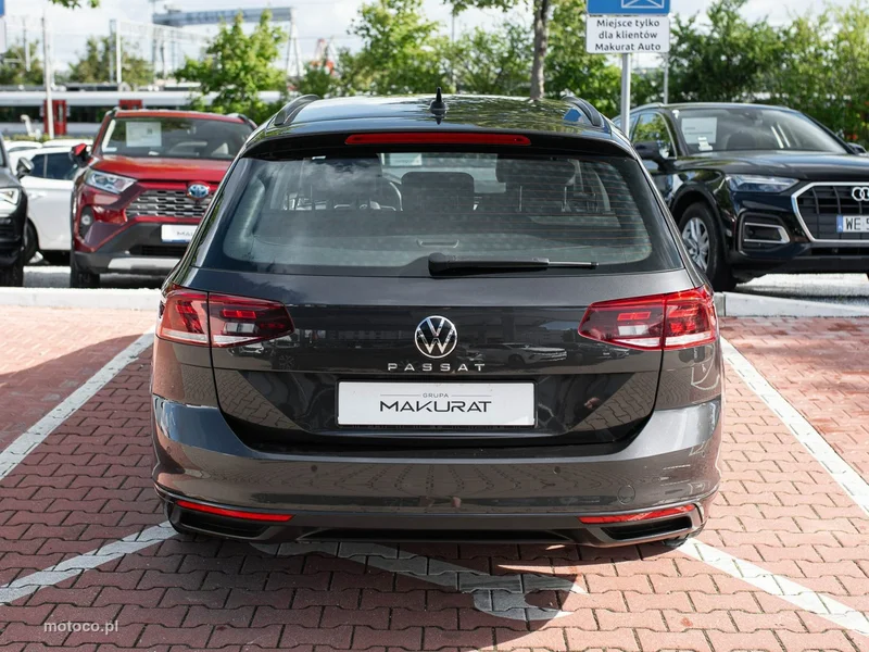 Volkswagen Passat B8 8