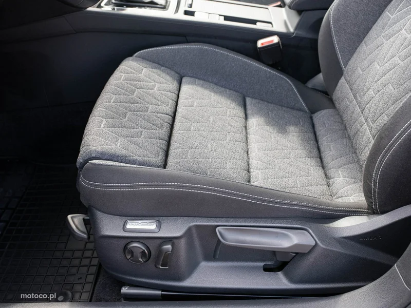 Volkswagen Passat B8 10