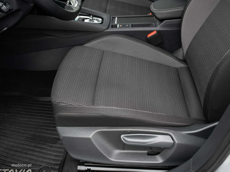 Skoda Octavia IV 10