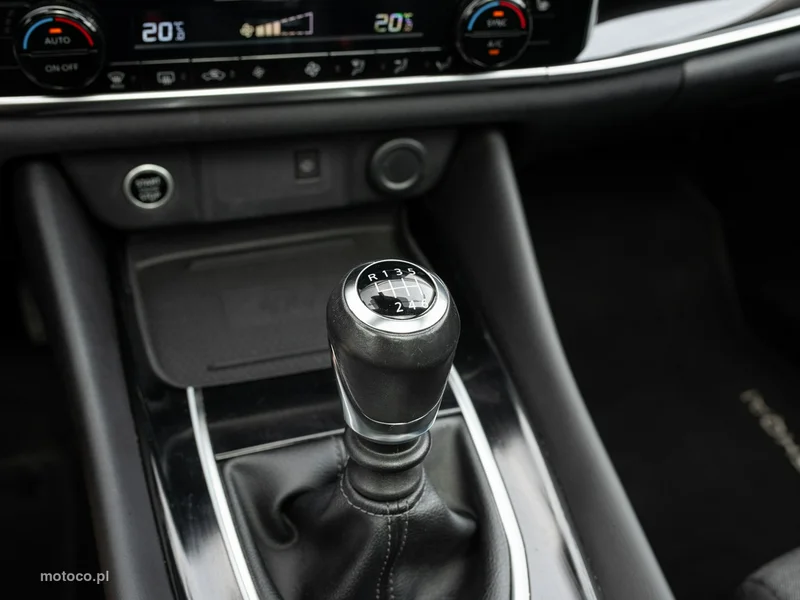 Nissan Qashqai 15