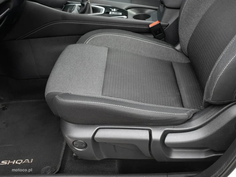 Nissan Qashqai 9