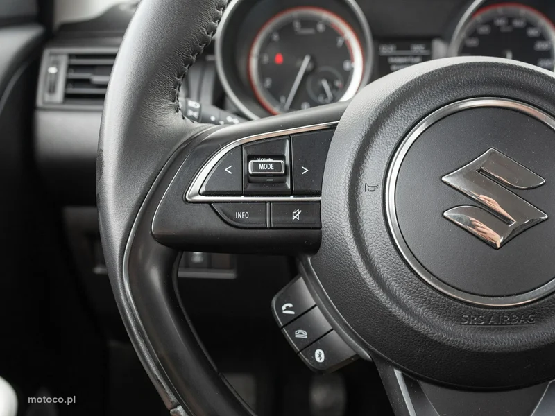 Suzuki Swift 12