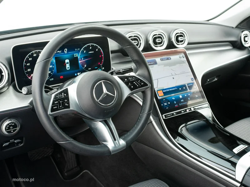 Mercedes-Benz Klasa C W206 C 220 6
