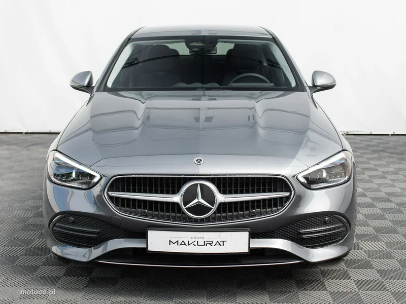 Mercedes-Benz Klasa C W206 C 220 7
